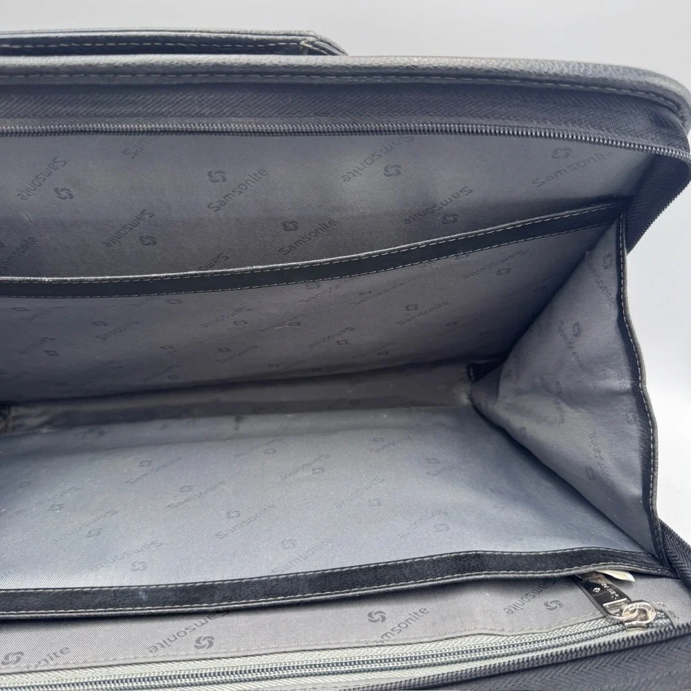 Samsonite Black Faux Leather Laptop Briefcase Sleeve Retractable Handle Bag